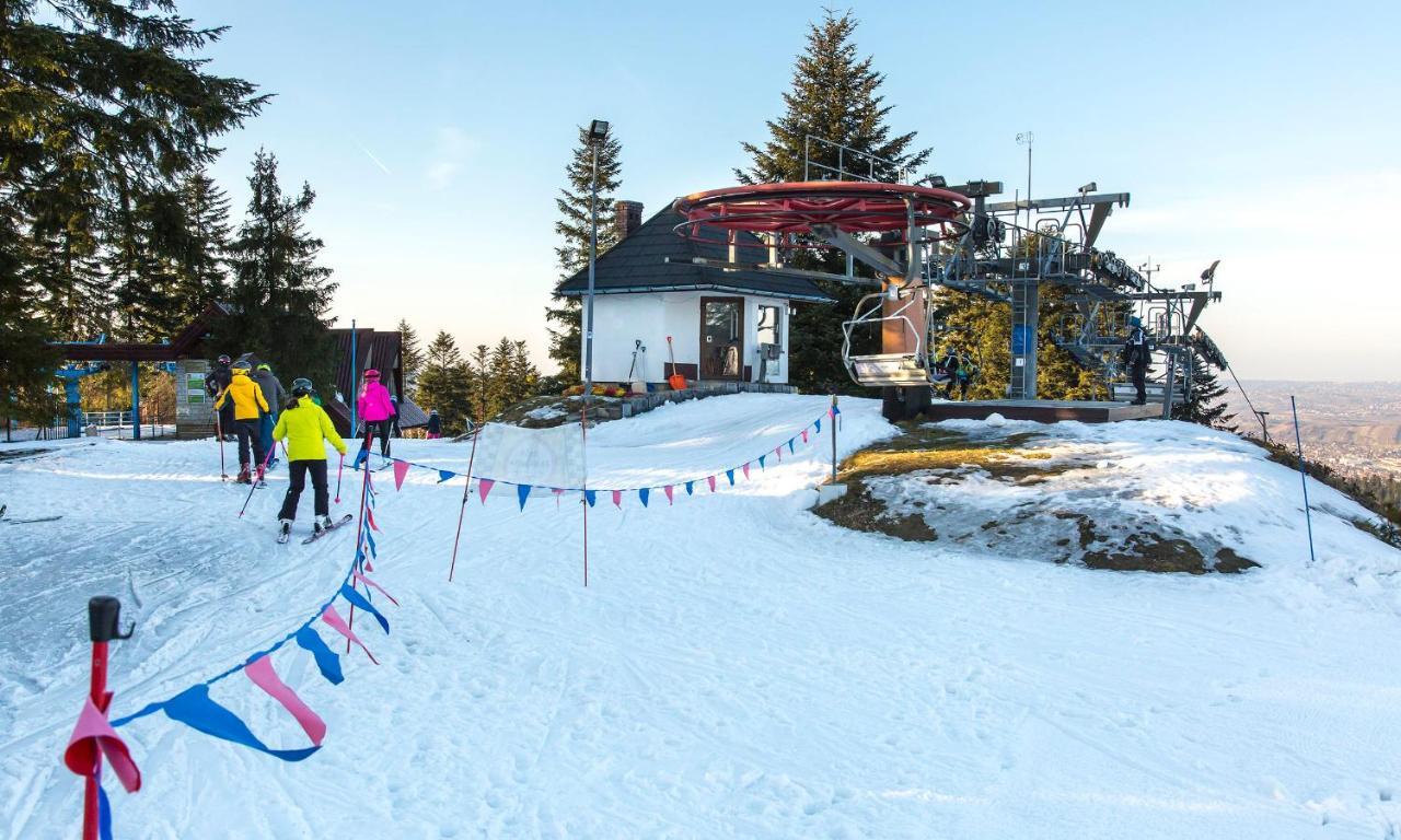 Sloneczny Chelm - Apartamenty W Gorach, Prywatna Sauna Jacuzzi Balia W Cenie, Spa, Grill, Stok Narciarski Myslenice, Sciezki Rowerowe, Rzeka Raba, Widok Na Tatry エクステリア 写真