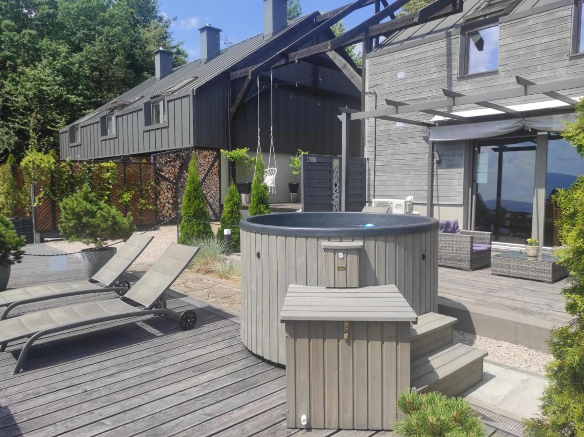 Sloneczny Chelm - Apartamenty W Gorach, Prywatna Sauna Jacuzzi Balia W Cenie, Spa, Grill, Stok Narciarski Myslenice, Sciezki Rowerowe, Rzeka Raba, Widok Na Tatry エクステリア 写真
