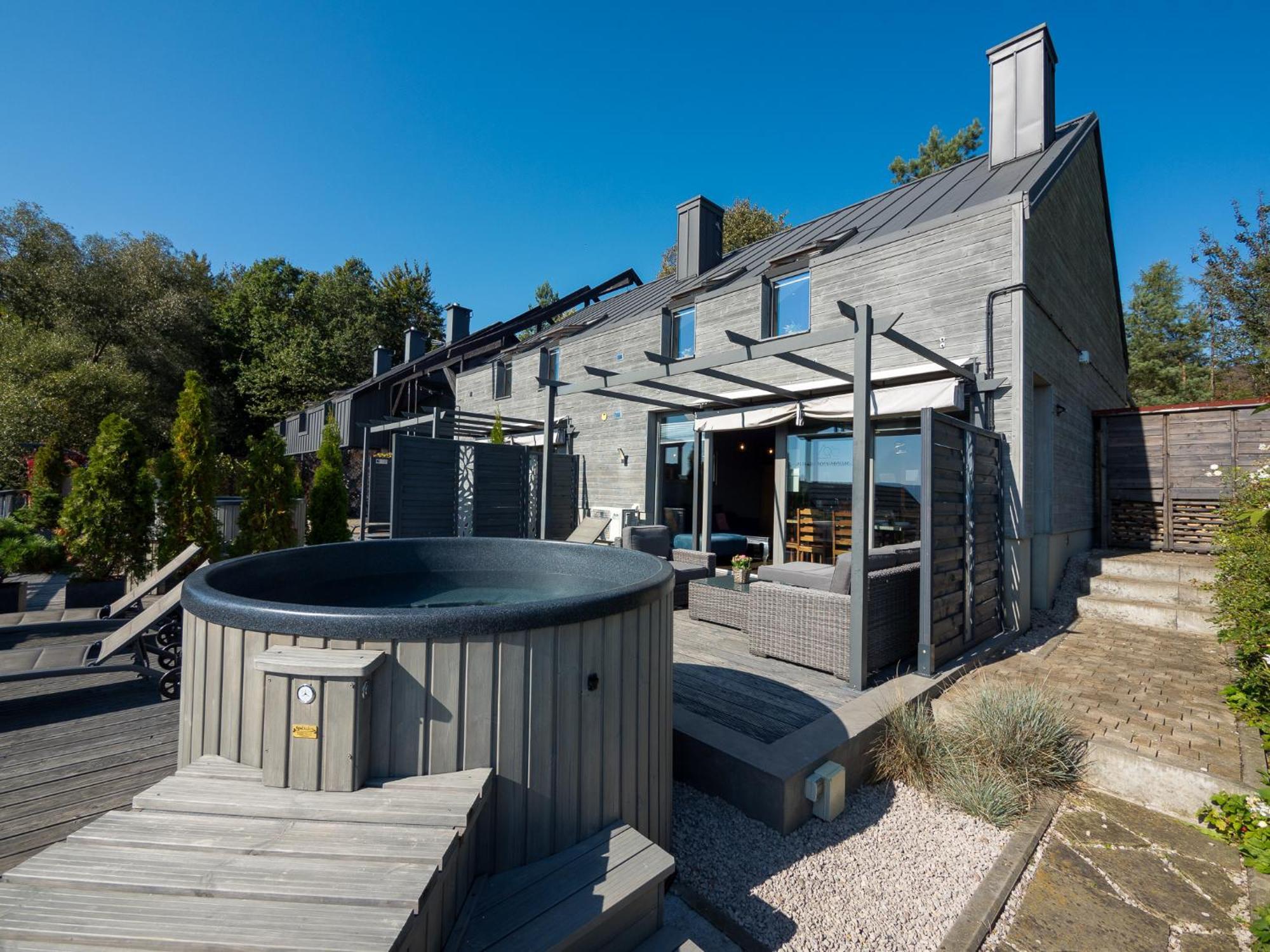 Sloneczny Chelm - Apartamenty W Gorach, Prywatna Sauna Jacuzzi Balia W Cenie, Spa, Grill, Stok Narciarski Myslenice, Sciezki Rowerowe, Rzeka Raba, Widok Na Tatry エクステリア 写真