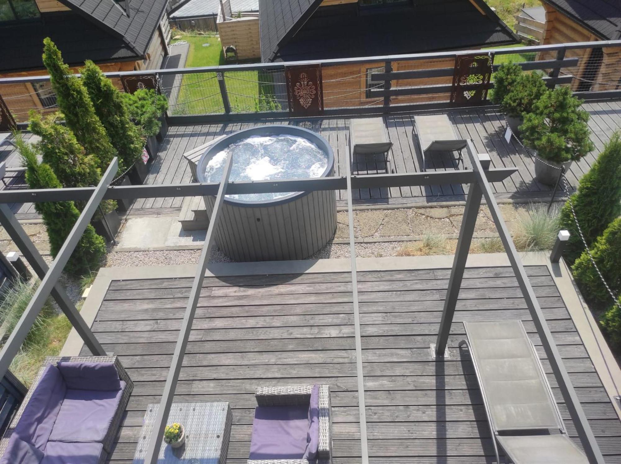 Sloneczny Chelm - Apartamenty W Gorach, Prywatna Sauna Jacuzzi Balia W Cenie, Spa, Grill, Stok Narciarski Myslenice, Sciezki Rowerowe, Rzeka Raba, Widok Na Tatry エクステリア 写真